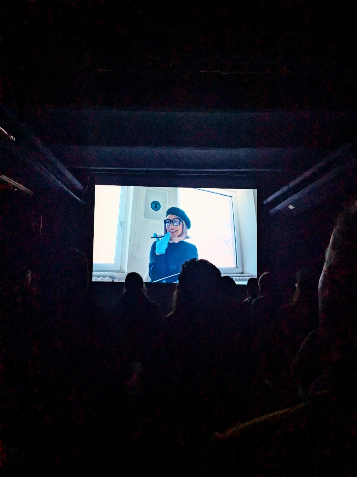 Kinovorführung des Kurzfilms Clean Meat von Victor Scholz