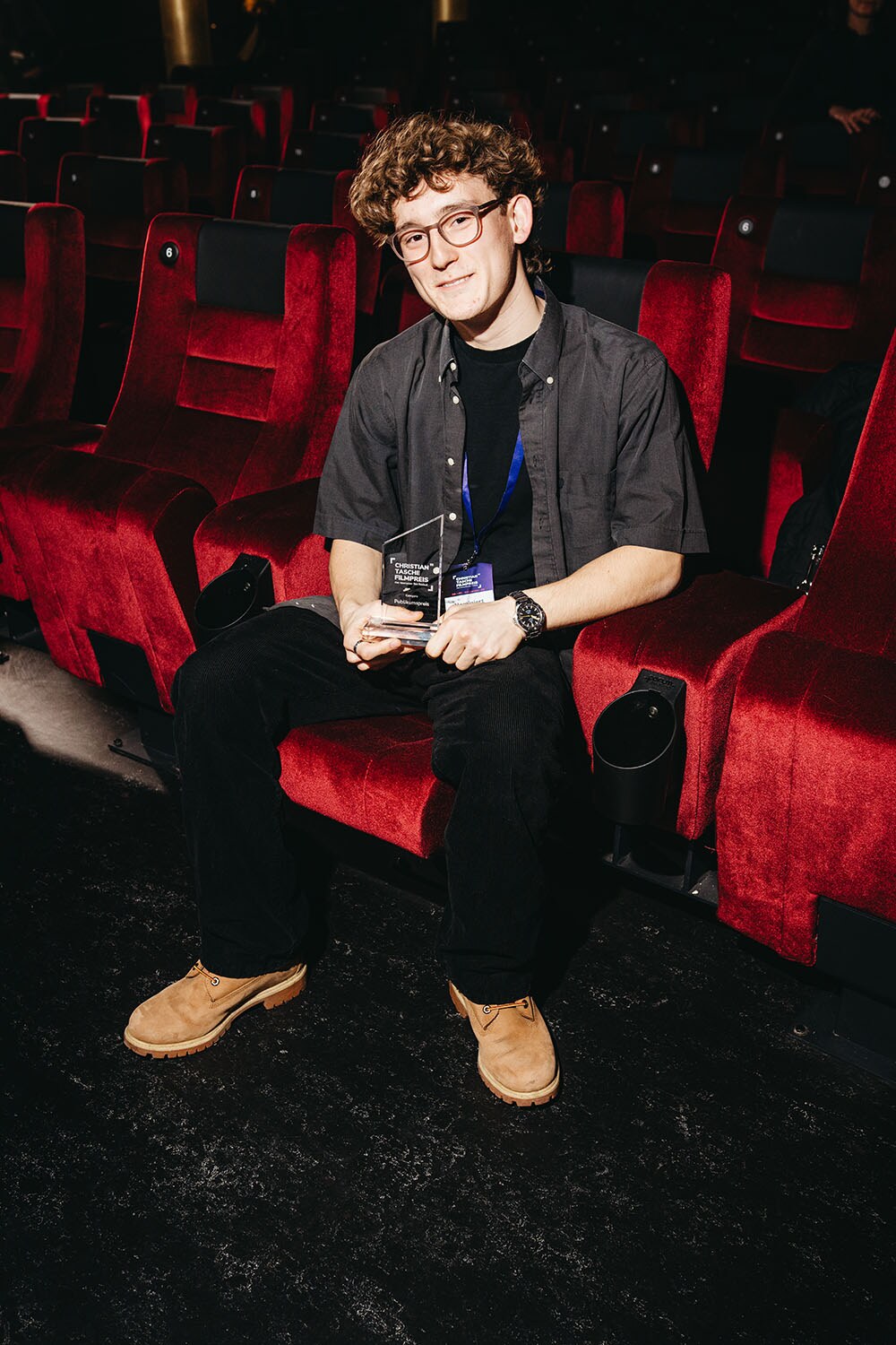 Victor Scholz mit dem Publikumspreis beim Christian-Tasche-Filmpreis